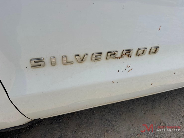 2017-chevrolet-silverado-1500-image-10
