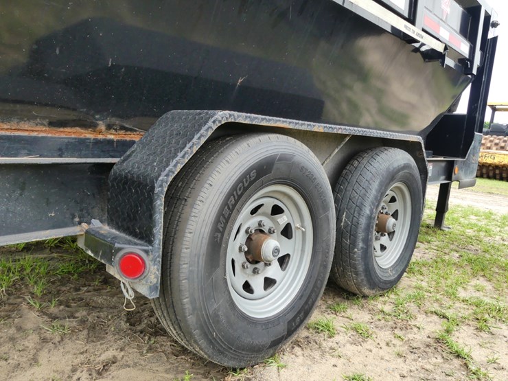 2022-pj-trailers-7'x16'-rollster-image-12