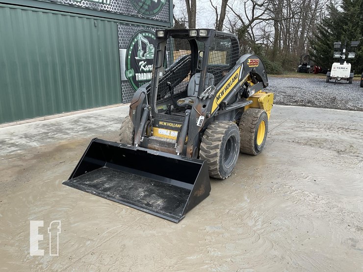2018-new-holland-l228-image-8