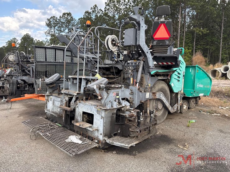 2017-vogele-super-1703-3i-paver-image-2