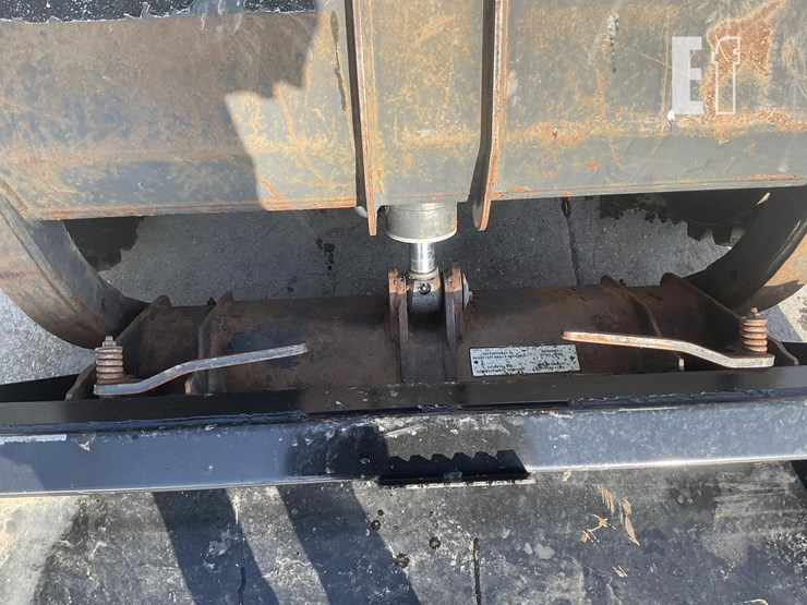 1993-bobcat-7753-image-10