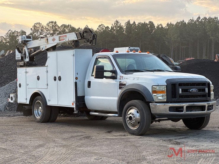 2008-ford-f550-xl-image-1