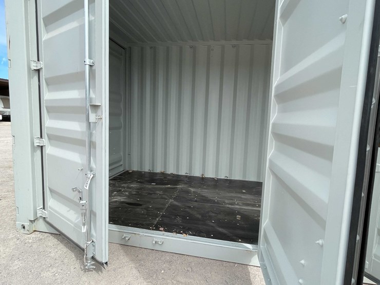 #100-•-40'-high-cube-storage-container-image-32