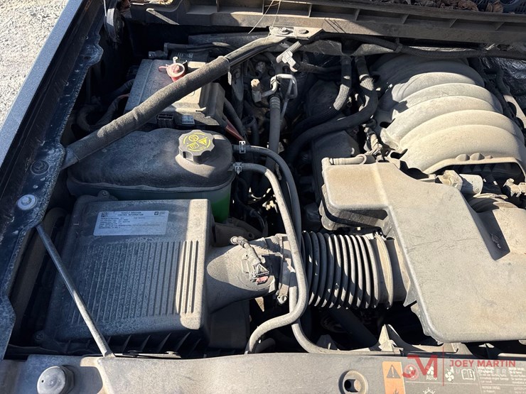 2017-chevrolet-1500-image-21