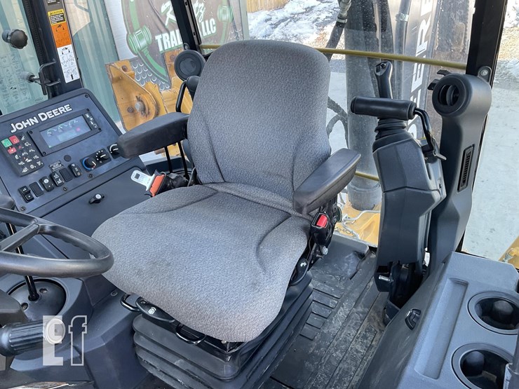 2016-deere-310sl-hl-image-11