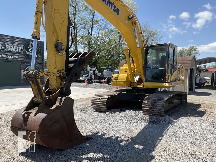 2021-komatsu-pc210-image-8