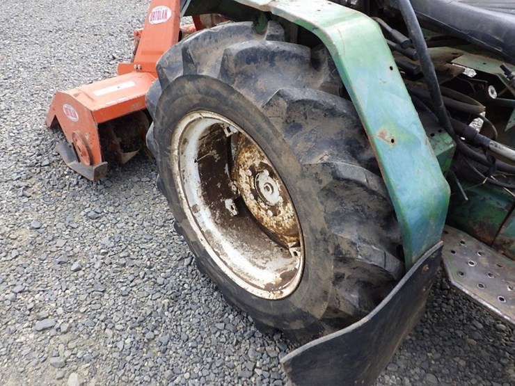 ferrari-85-tractor-image-20