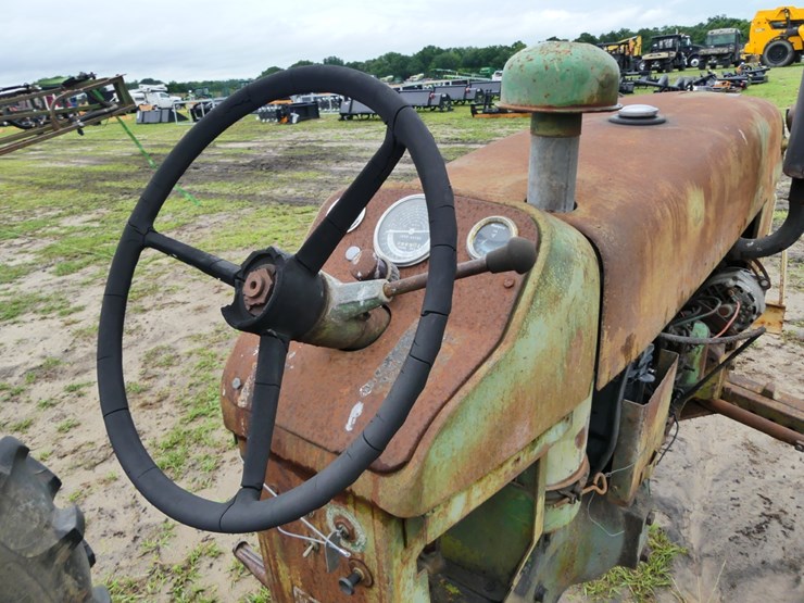 john-deere-1010-image-10