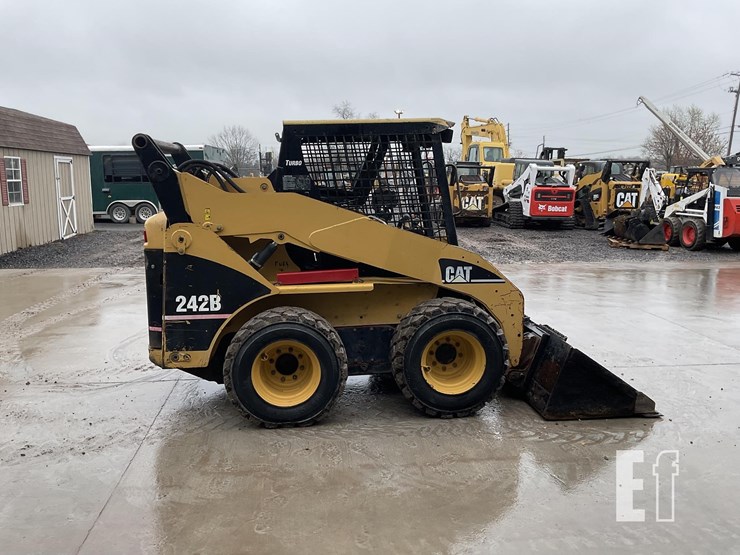 2006-caterpillar-242b-image-5