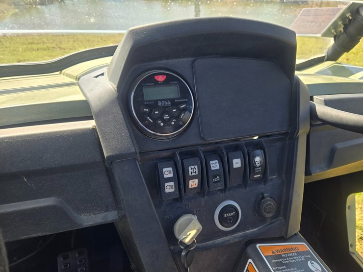 #23790-•-2020-can-am-commander-800r-image-39