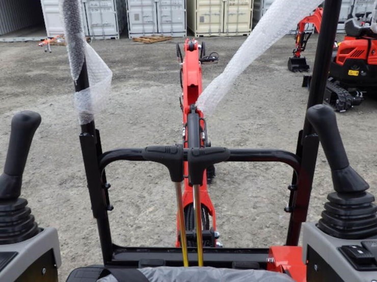 2026-tpm-tpm-18hh-hydraulic-excavator-image-22