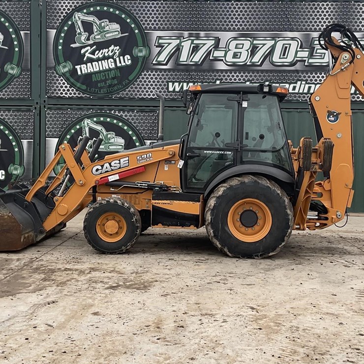 2014 CASE 590SN