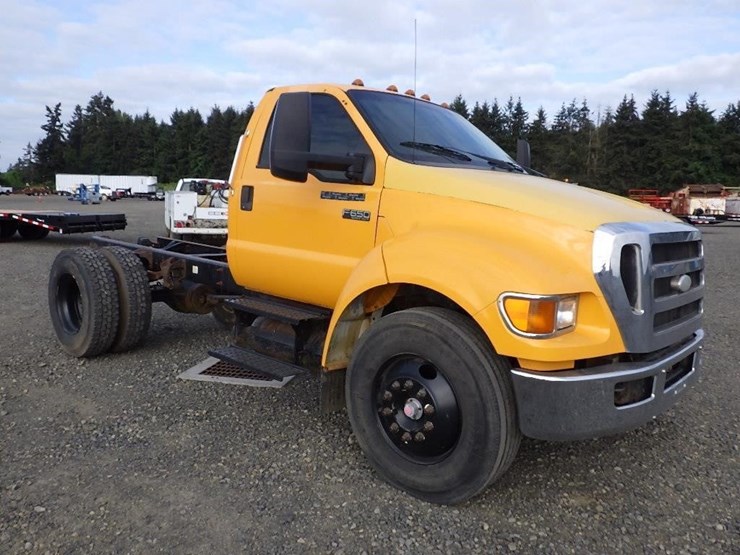 2009-ford-f650-image-3