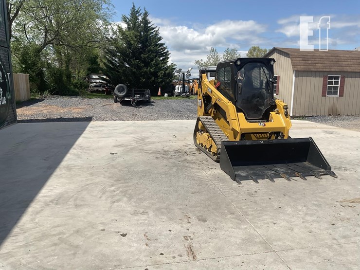 2022-caterpillar-259d3-image-6