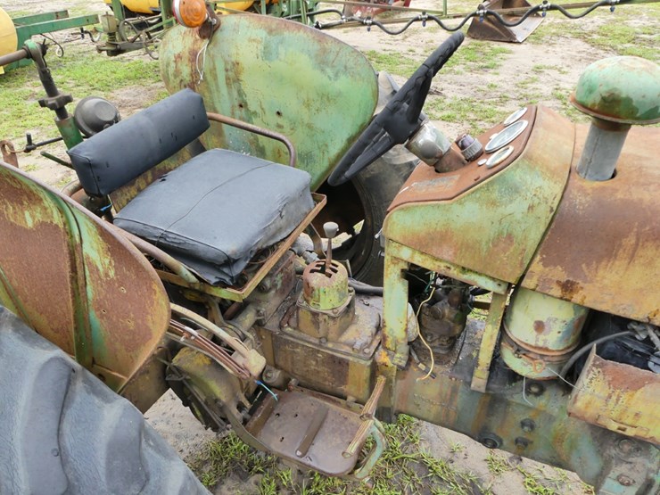 john-deere-1010-image-9