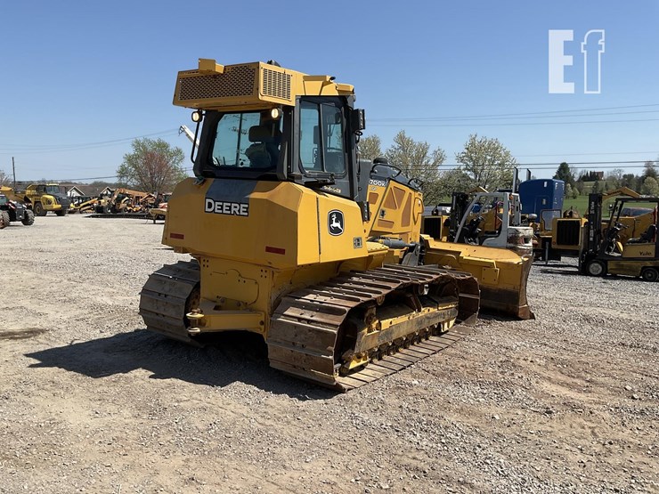 2017-deere-700k-image-4