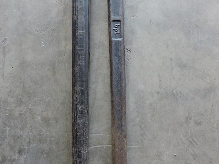 pair-of-bpt-hay-bale-spears,-32”-long-image-1