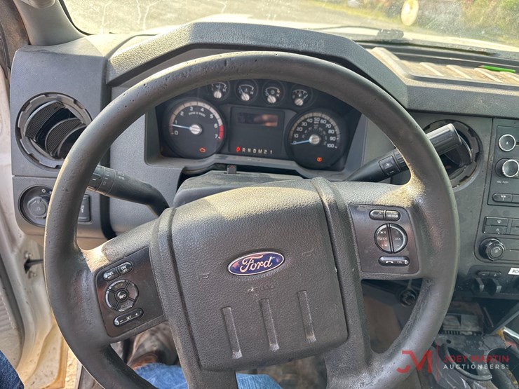 2015-ford-f250-xl-image-35