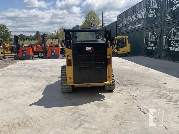 2022-caterpillar-259d3-image-3