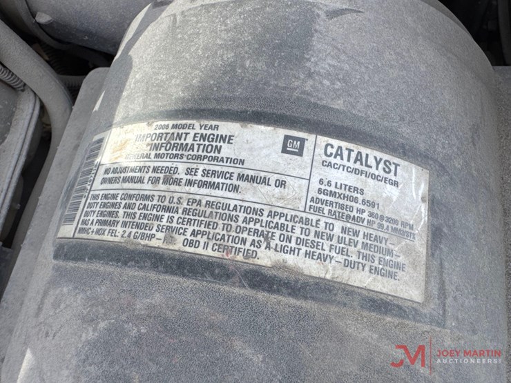 2007-chevrolet-3500-image-18