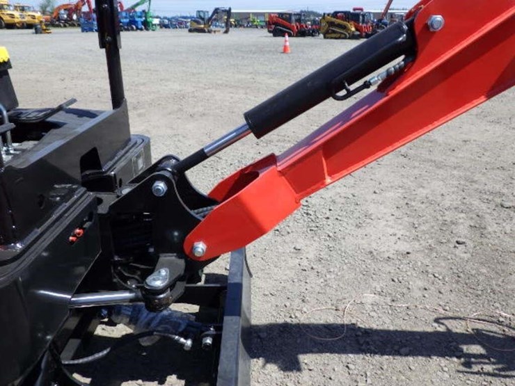 2026-tpm-tpm-18hh-hydraulic-excavator-image-11