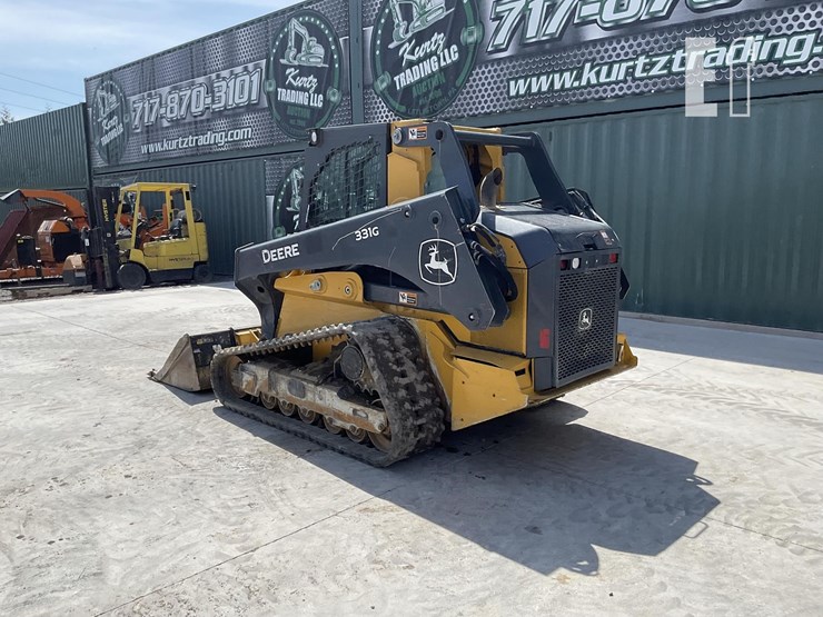 2022-deere-331g-image-2
