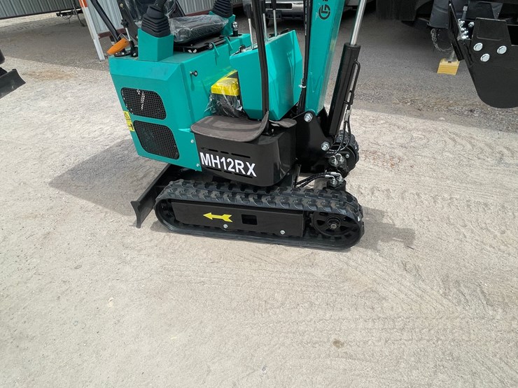 #3006-•-unused-2026-cfg-mini-excavator-image-5