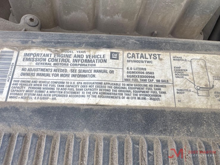 2006-chevrolet-3500-image-22