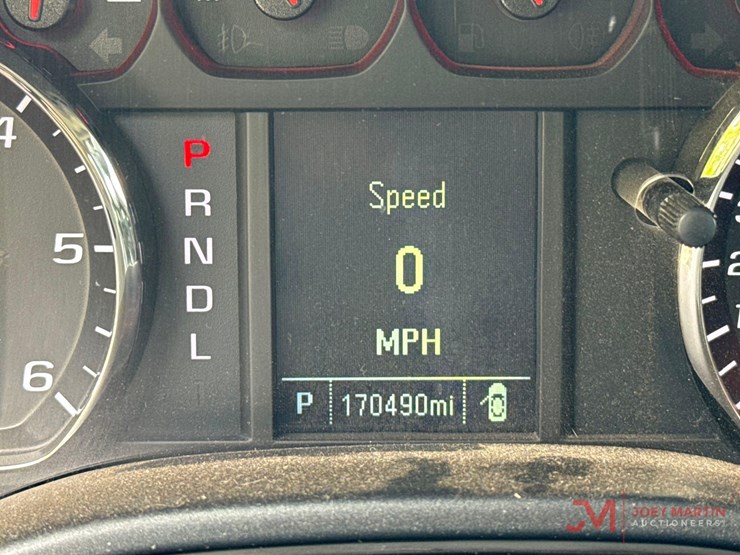 2017-chevrolet-silverado-1500-image-36