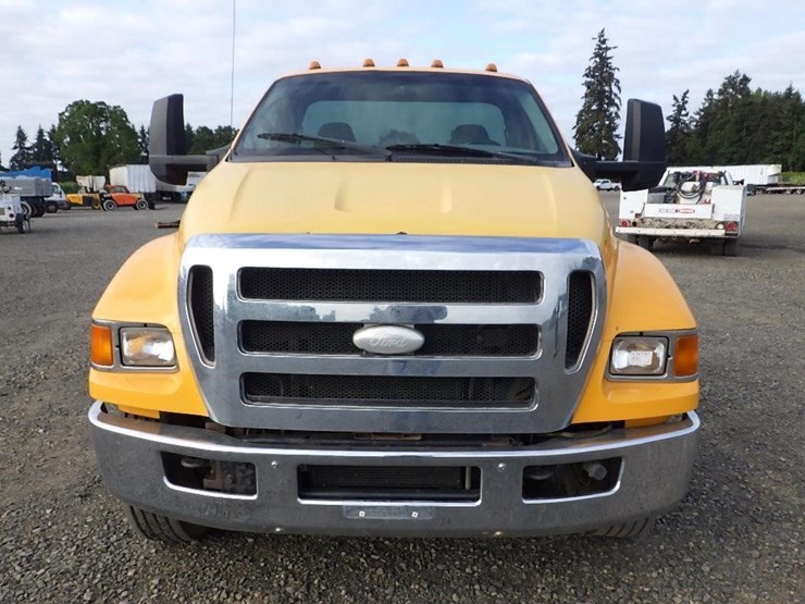 2009-ford-f650-image-2