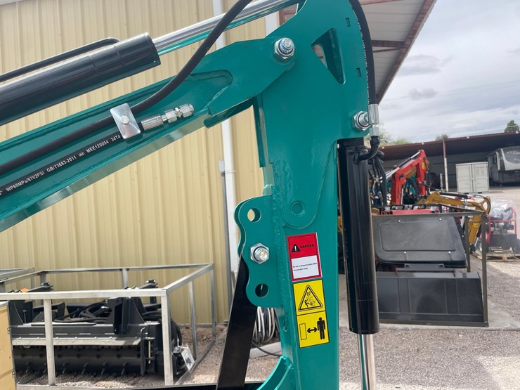 #3009-•-unused-2026-cfg-mini-excavator-image-18