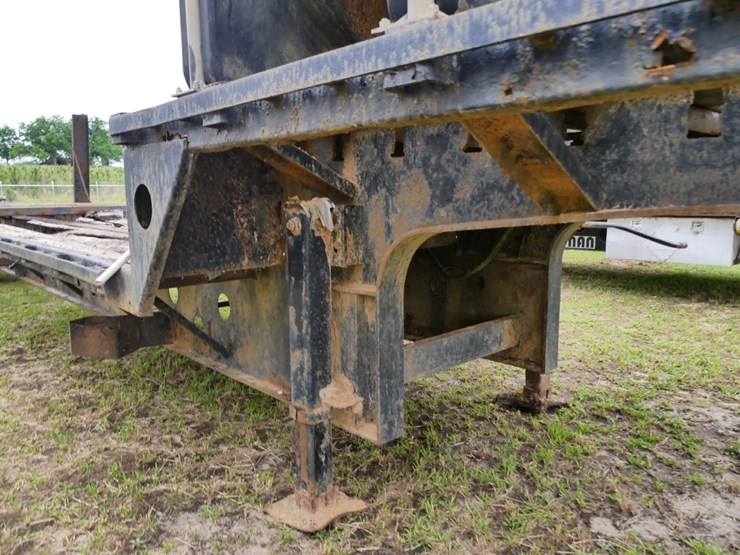 1998-transcraft-48'-drop-deck-sprayer-trailer-image-3
