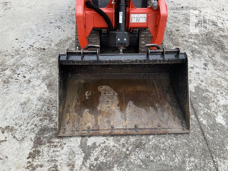 2022-kubota-scl1000-image-11