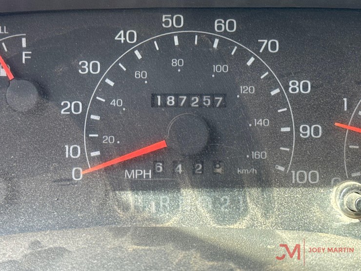 2001-ford-f450-xlt-image-41