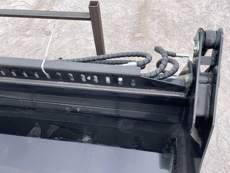 #3111-•-unused-2026-skid-steer-4-in-1-bucket-image-17