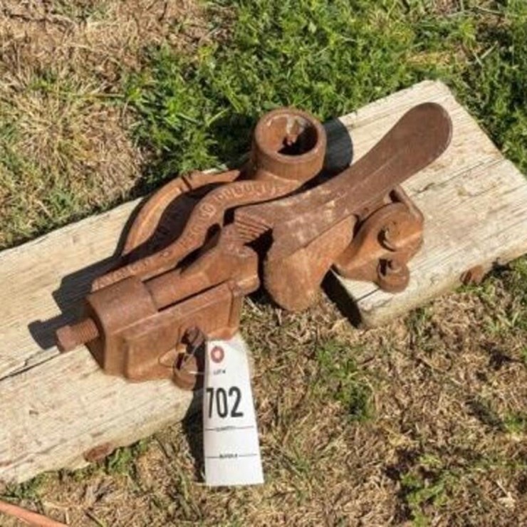 Vintage Well Pump Pipe Puller