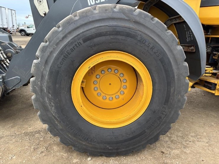 2023-john-deere-544-image-20