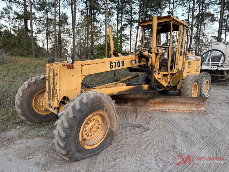 1994-deere-670b-image-4