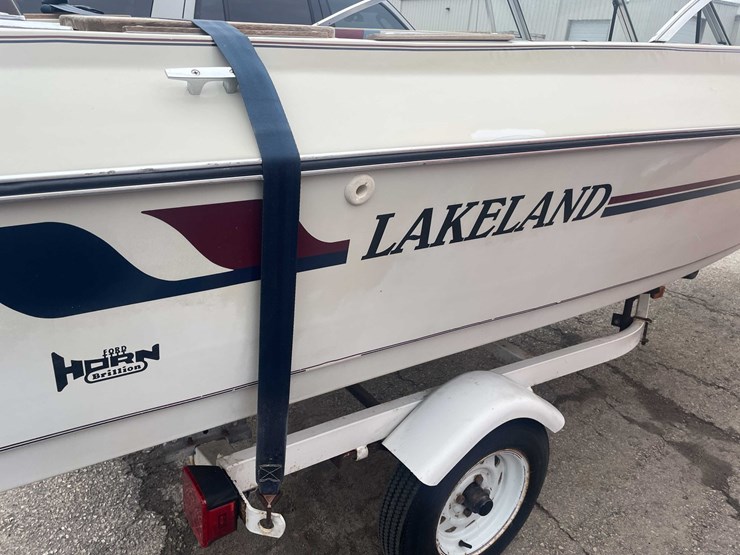 #1494-•-1987-16'-lakeland-bowrider-(of)-image-17