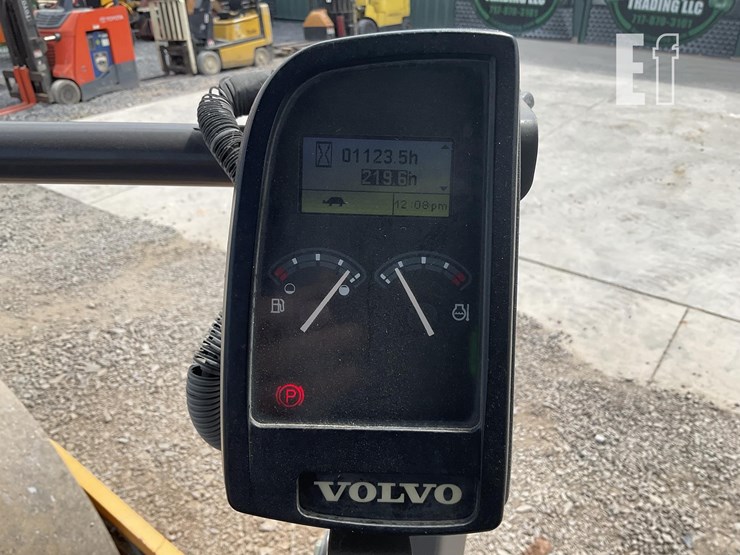 2018-volvo-sd75b-image-12