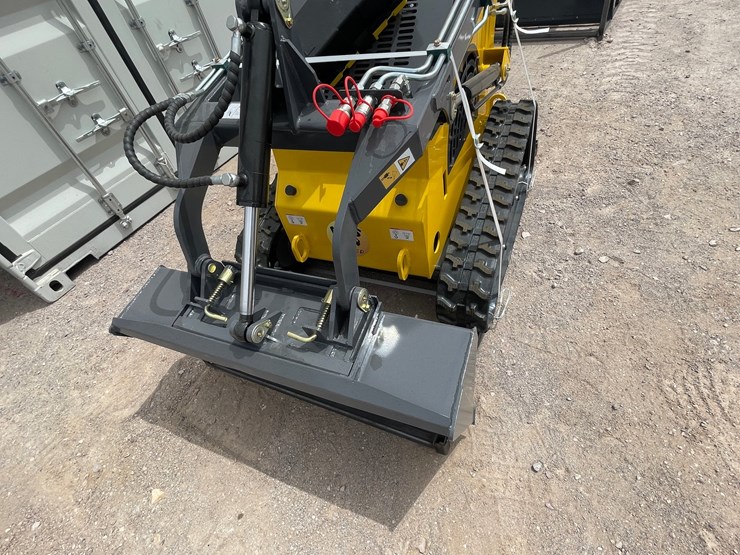 #3055-•-unused-2026-mini-skid-steer-loader-image-9