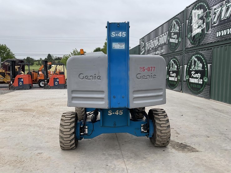 2005-genie-s45-image-3