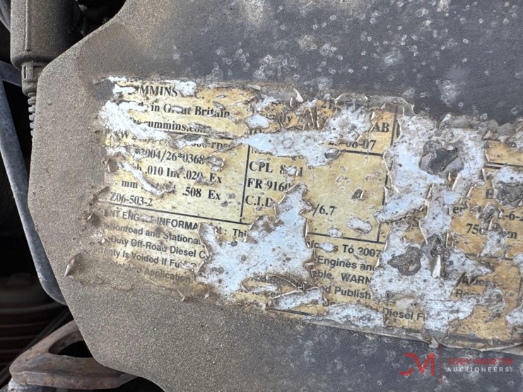 vogele-vision-5200-2-tracked-asphalt-paver-image-30