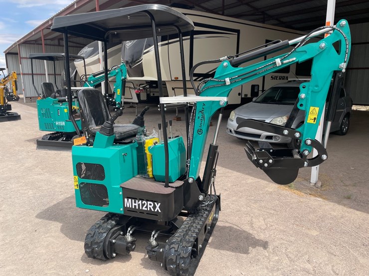 #3007-•-unused-2026-cfg-mini-excavator-image-3