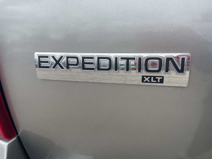 2008-ford-expedition-xlt-image-45
