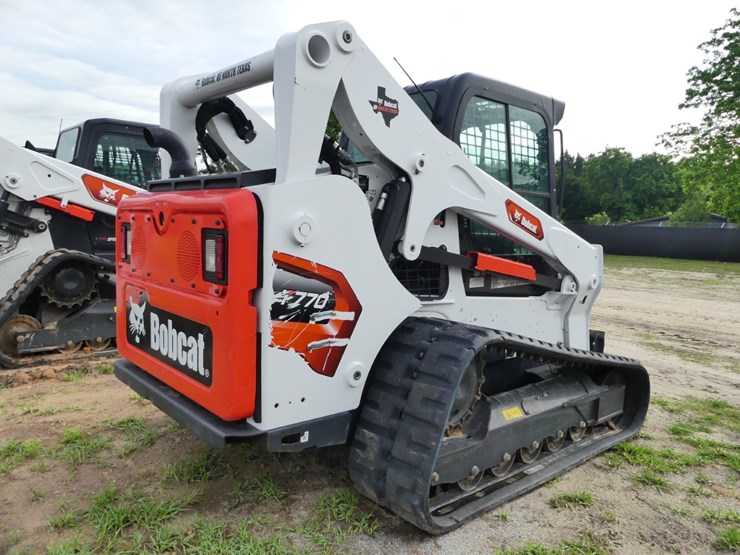 2023-bobcat-t770-image-3