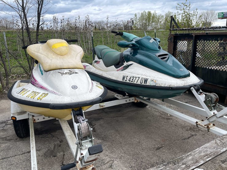 #1492-•-(2)-sea-doos-with-trailer-(both-have-registration-card)-(of)-image-16