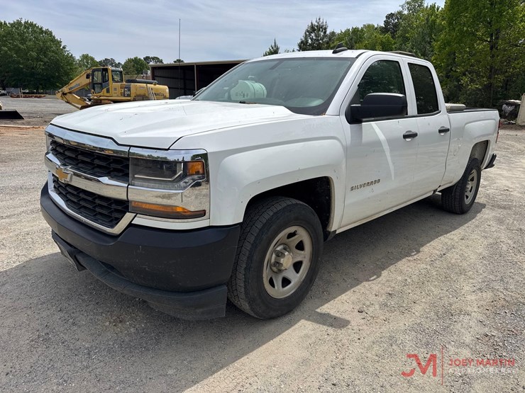 2017-chevrolet-silverado-1500-image-6