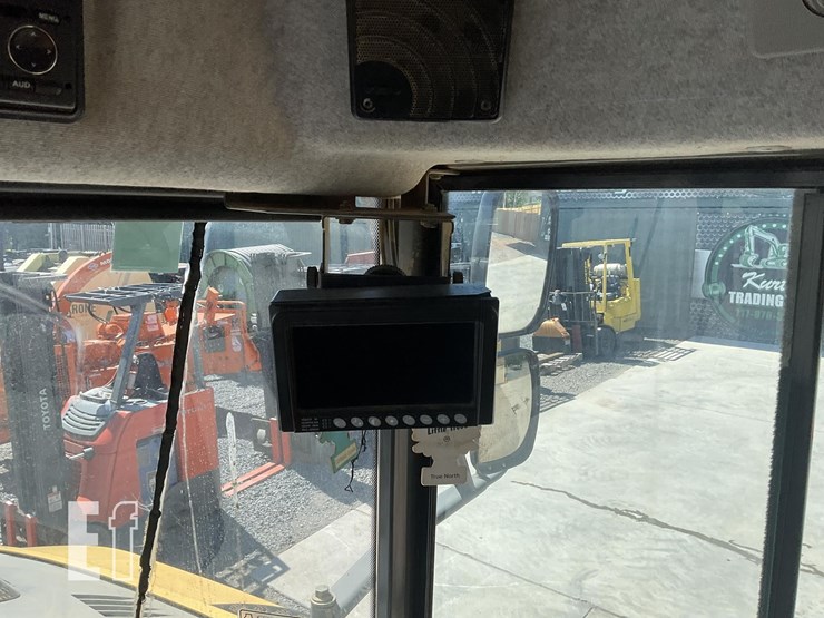 2016-volvo-a25g-image-11