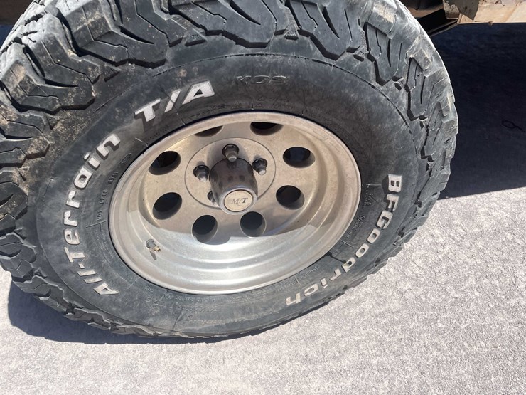 #152-•-2000-jeep-4x4-(has-tx-rebuilt-salvage-title)-image-15